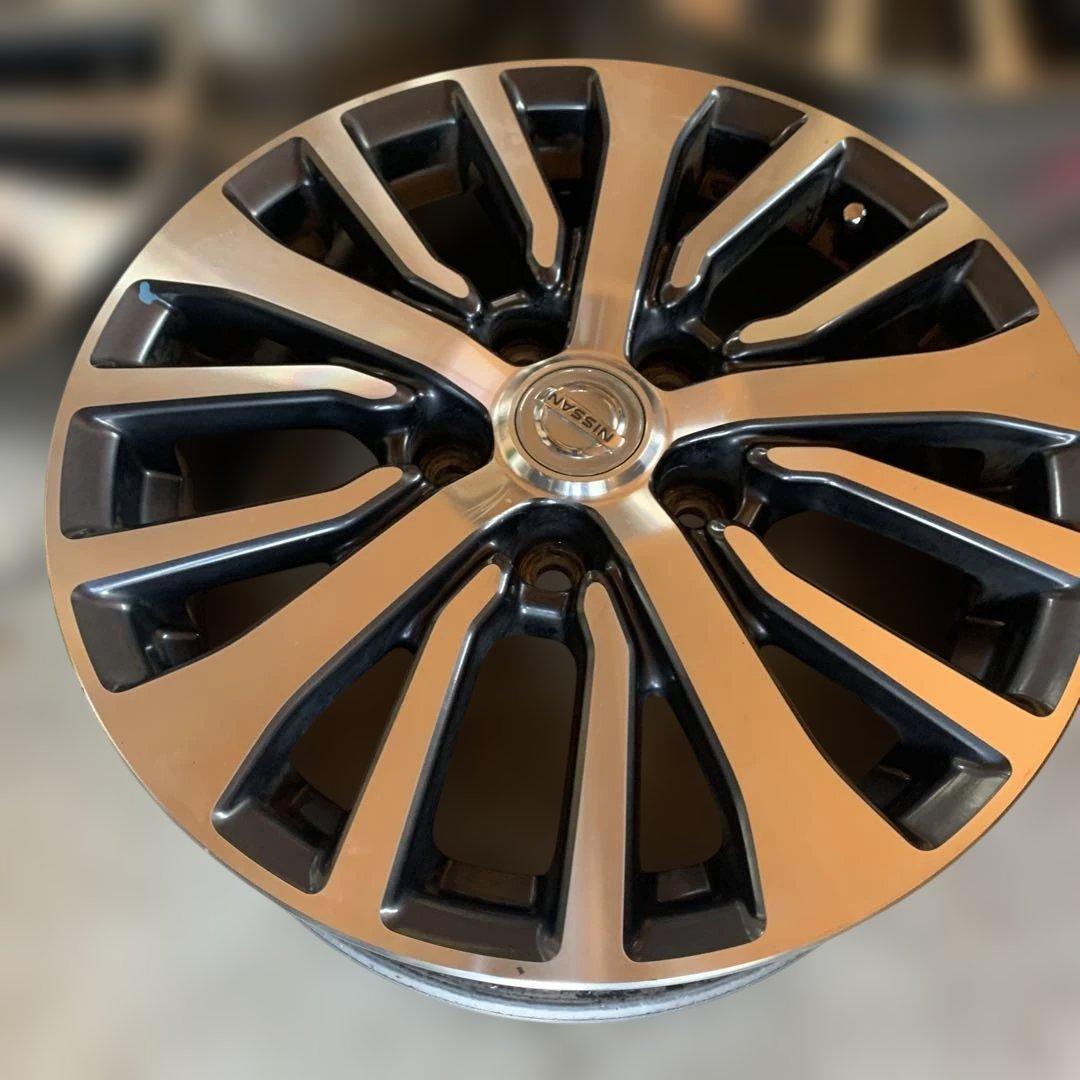 日産　セレナ C26 ハイウェイスター　純正アルミホイール4本セット　中古品