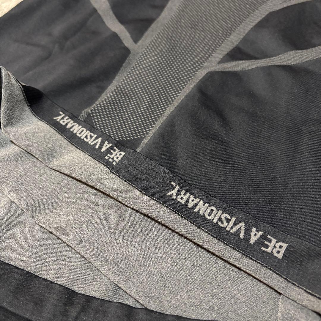 トップス  onyx5.0