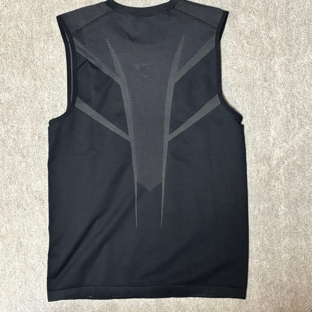 トップス  onyx5.0