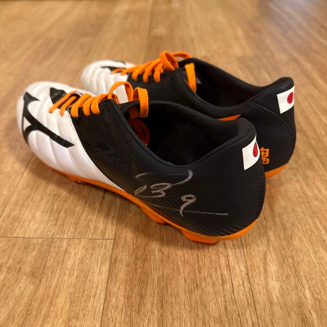 まさま⭐︎岡崎慎司サイン入り　Mizuno サッカーシューズ 【侍魂】