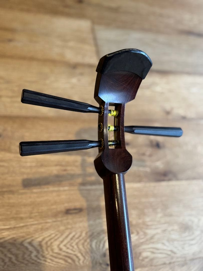 三味線本体 木製 3弦 金糸装飾