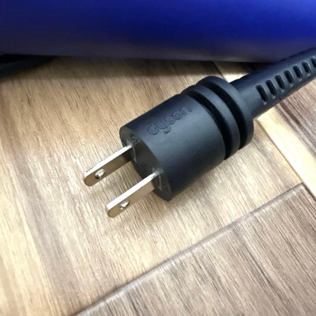 M*i様 dyson(ダイソン) ヘアスタイラー HS05 エアーラップ ネイビ