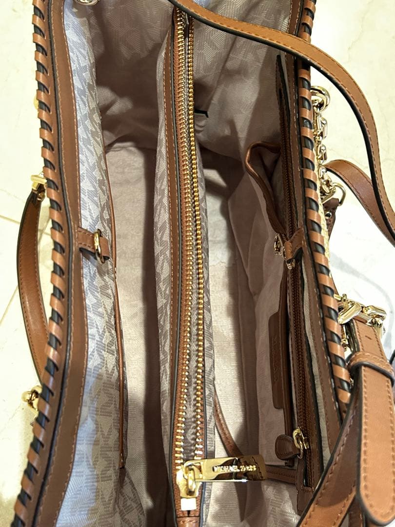 【値下げ！新品未使用！】マイケルコース★カゴバッグ