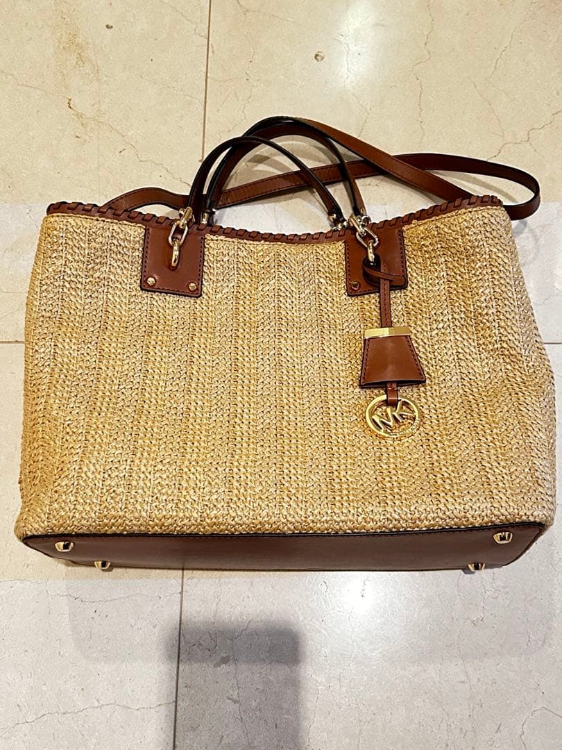 【値下げ！新品未使用！】マイケルコース★カゴバッグ