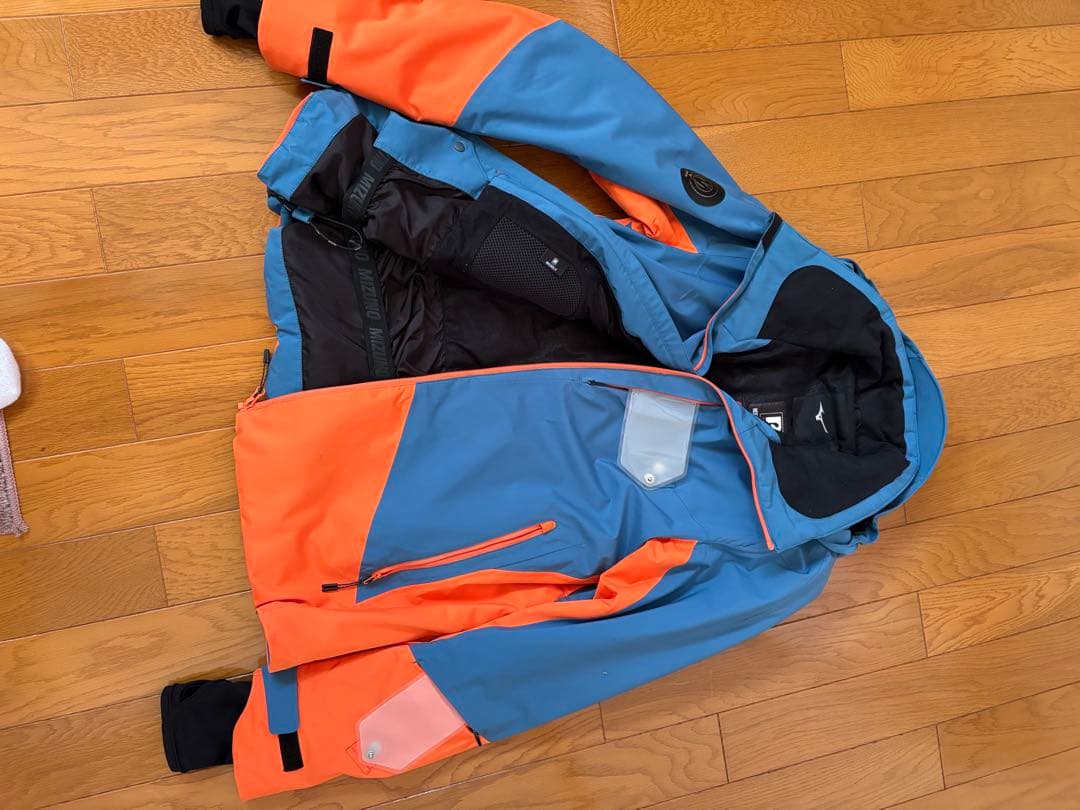 ミズノスキーウェア上下 XL カタログ外品MIZUNO\オンヨネ オガサカ