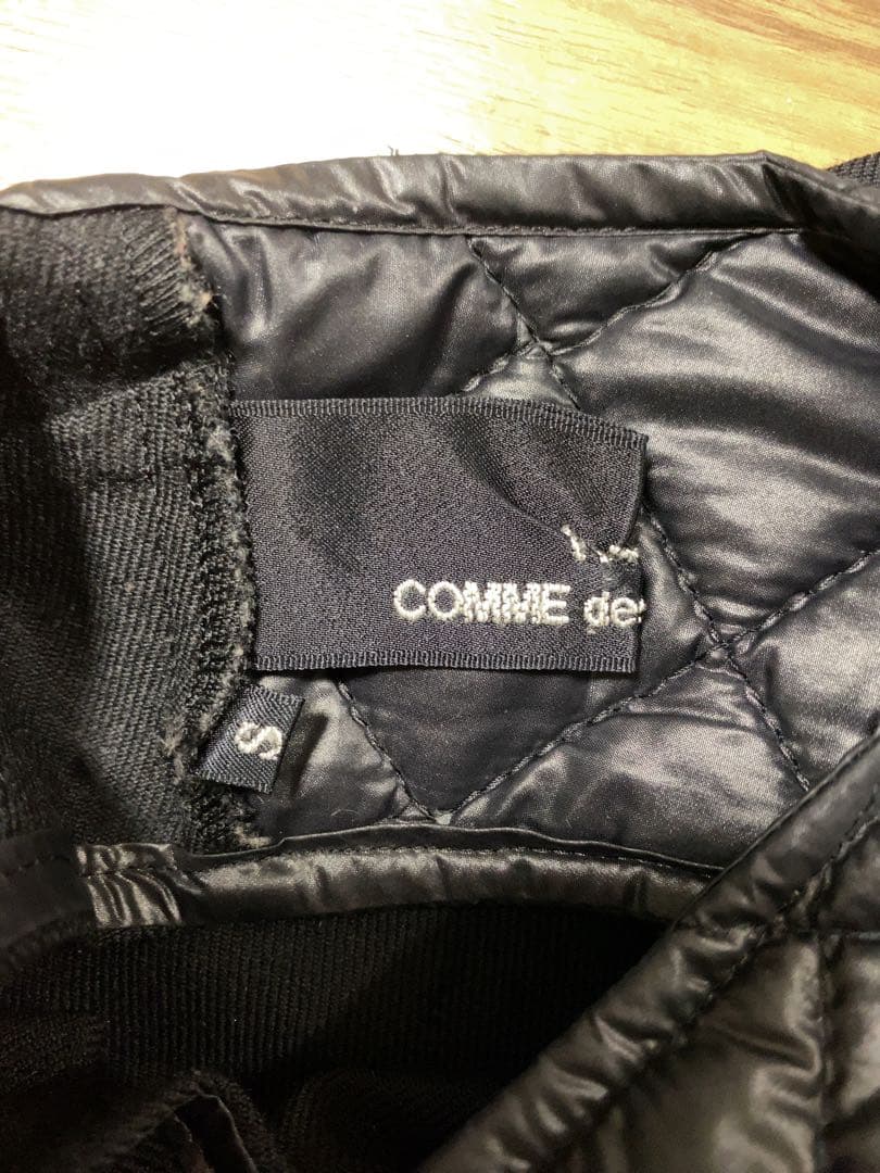 美品　トリココムデギャルソン　中綿　ノースリーブ　トップス　ベスト