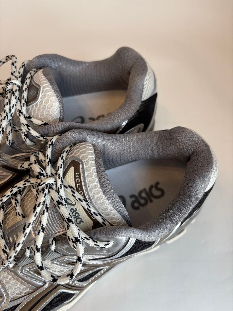 ASICS GEL-NIMBUS 10.1　アシックス　ゲルニンバス 23.0