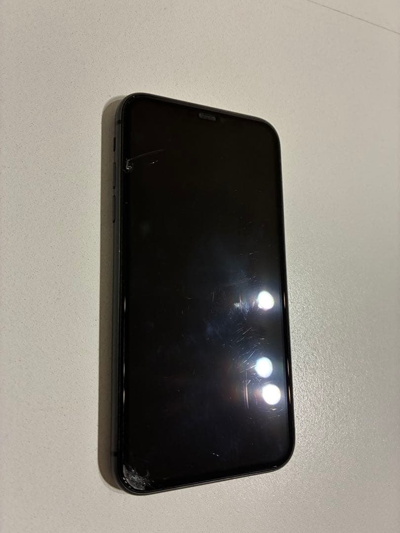 iPhone11バッテリー72％SIMフリー64GBホワイト