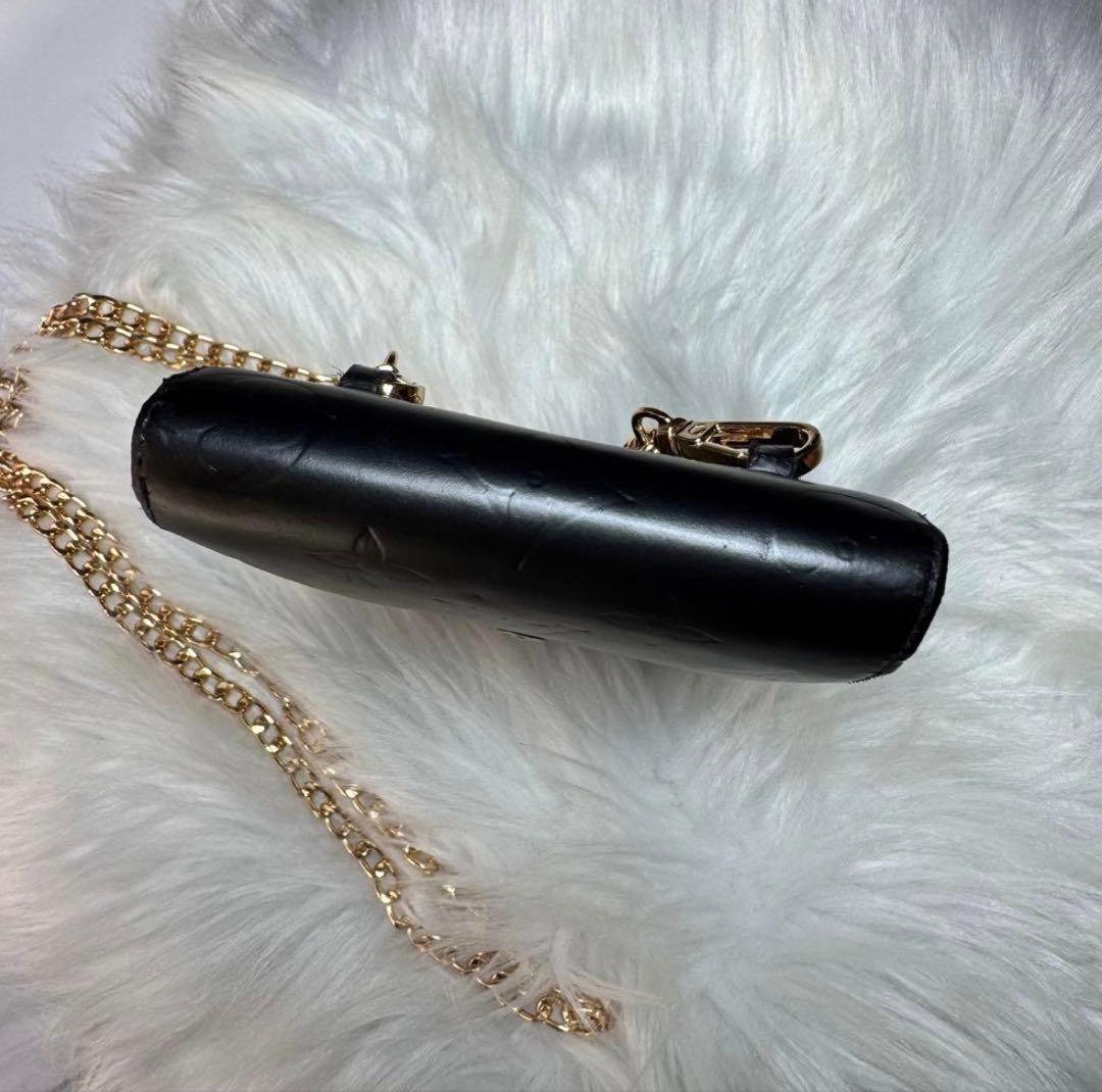 ルイヴィトン ショルダーウォレット ブラック