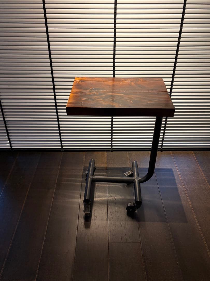 ＊3月初旬発送＊ ダークブラウン木製サイドテーブル