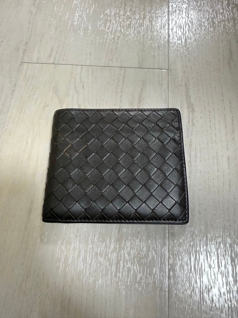 Bottega veneta二つ折り財布