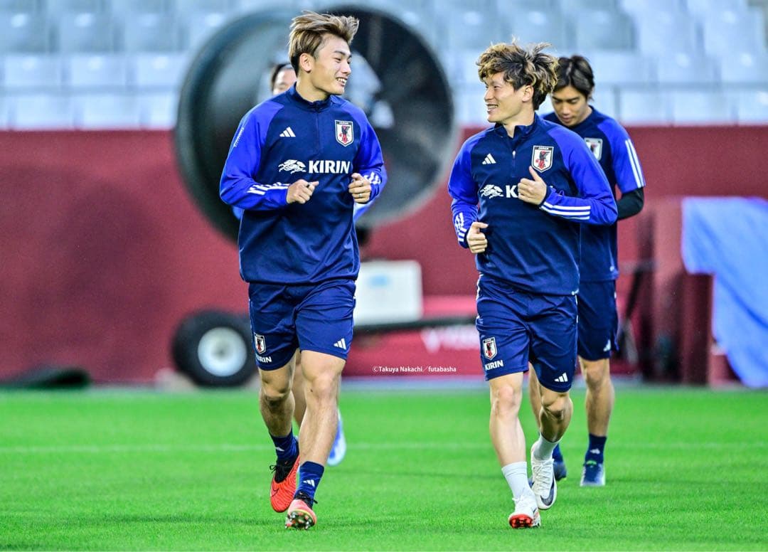 サッカー日本代表 トレーニングウェア 上下セット XLサイズ 2023年