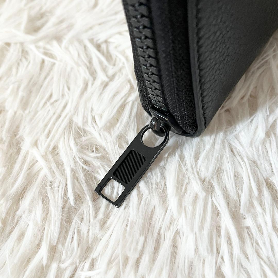 美品✨MAISON MARGIELA メゾンマルジェラ　二つ折り財布　レザー　黒