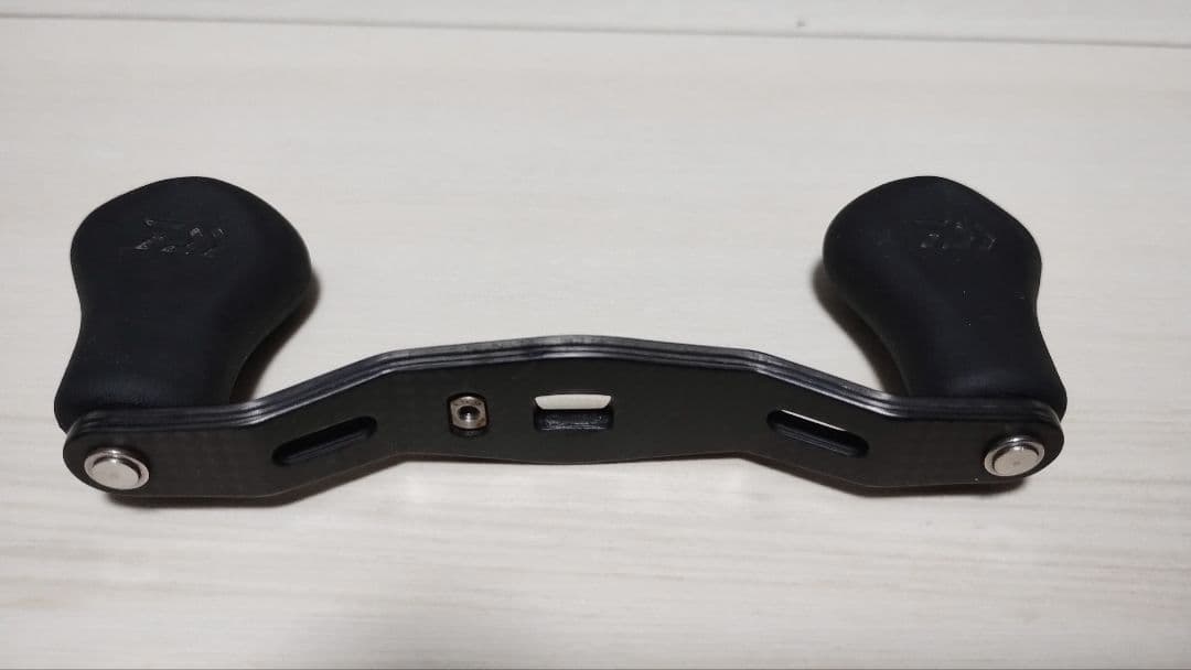 ダイワ　RCS カーボンクランクハンドル90mm　ハンドルノブ付