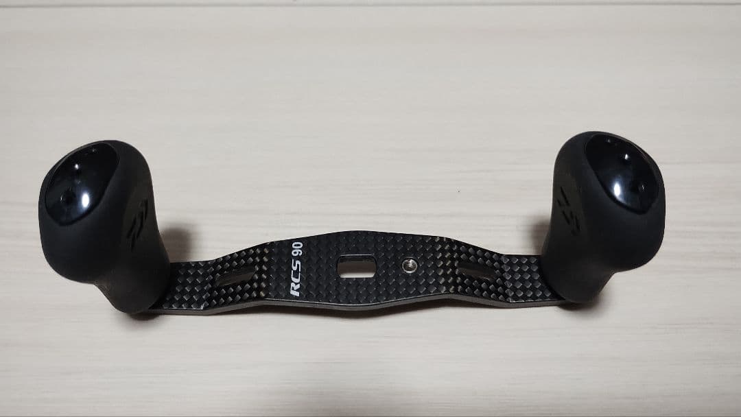 ダイワ　RCS カーボンクランクハンドル90mm　ハンドルノブ付