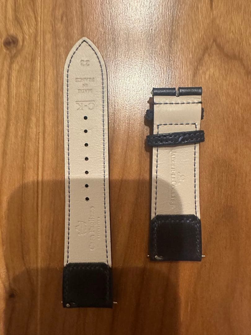 梵さま【ほぼ未使用】ジャガールクルト純正ダークブルー(カーサ・ファリアーノ)