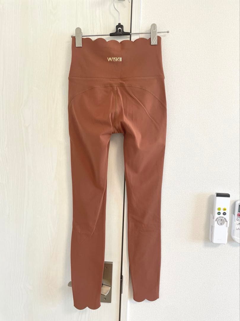 WISKII ヨガウェア ブラトップ・レギンスセット　Sサイズ