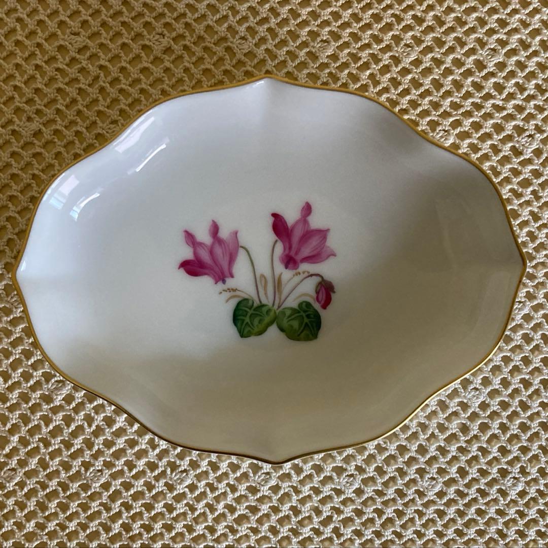 AUGARTEN アウガルテン フラワー 絵変り 金彩 プレート 4枚セット