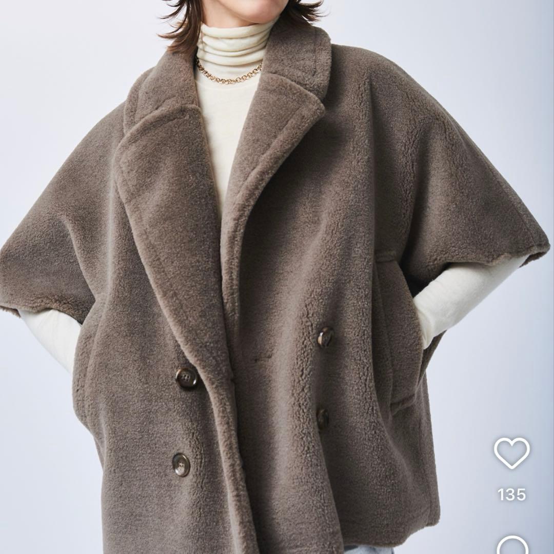 あ*み様 スタニングルアー　グレージュ ボアポンチョ ダブルボタン