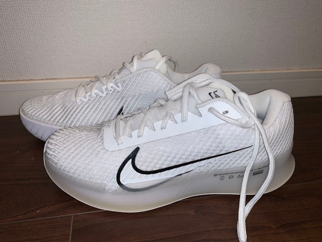 即*i様 ナイキ　コート　ヴェイパー11 26cm テニスシューズ　フェデラー