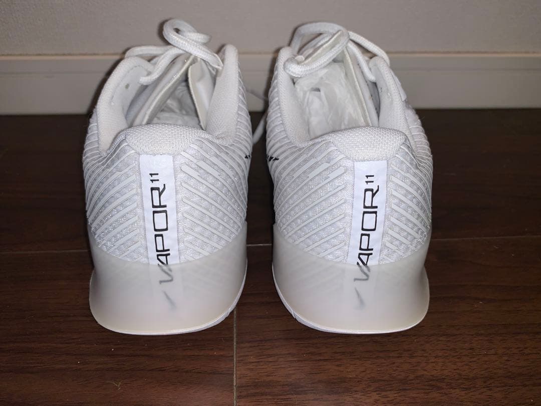 即*i様 ナイキ　コート　ヴェイパー11 26cm テニスシューズ　フェデラー