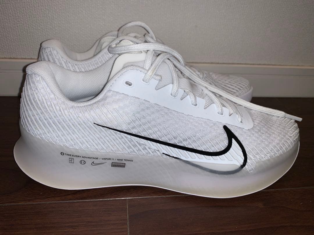 即*i様 ナイキ　コート　ヴェイパー11 26cm テニスシューズ　フェデラー
