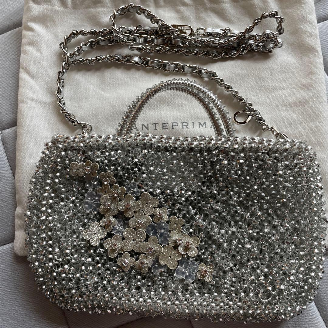 アンテプリマ　フラワー　ショルダー　ハンドバッグ