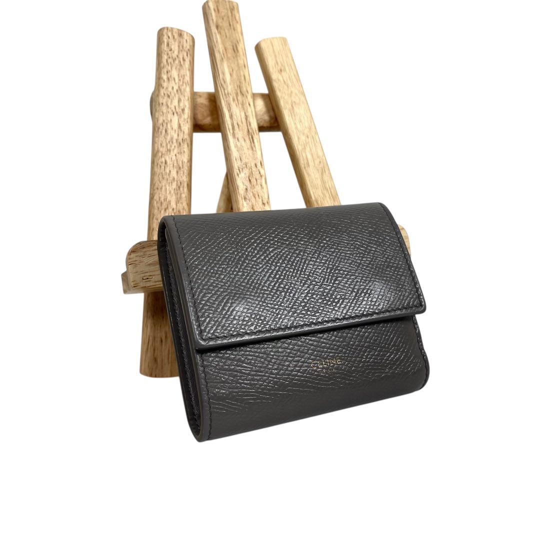 セリーヌ　三つ折り財布　ロゴプリント　コンパクト　レザー　ミニ財布　美品