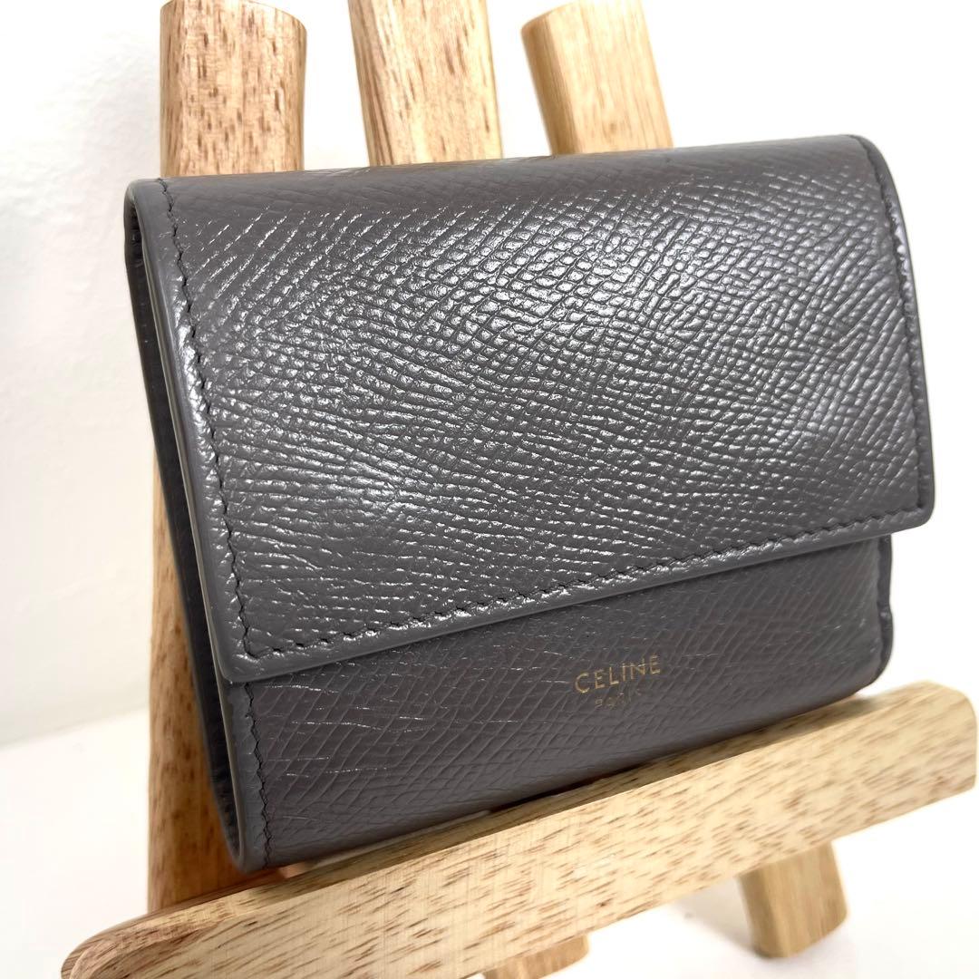 セリーヌ　三つ折り財布　ロゴプリント　コンパクト　レザー　ミニ財布　美品
