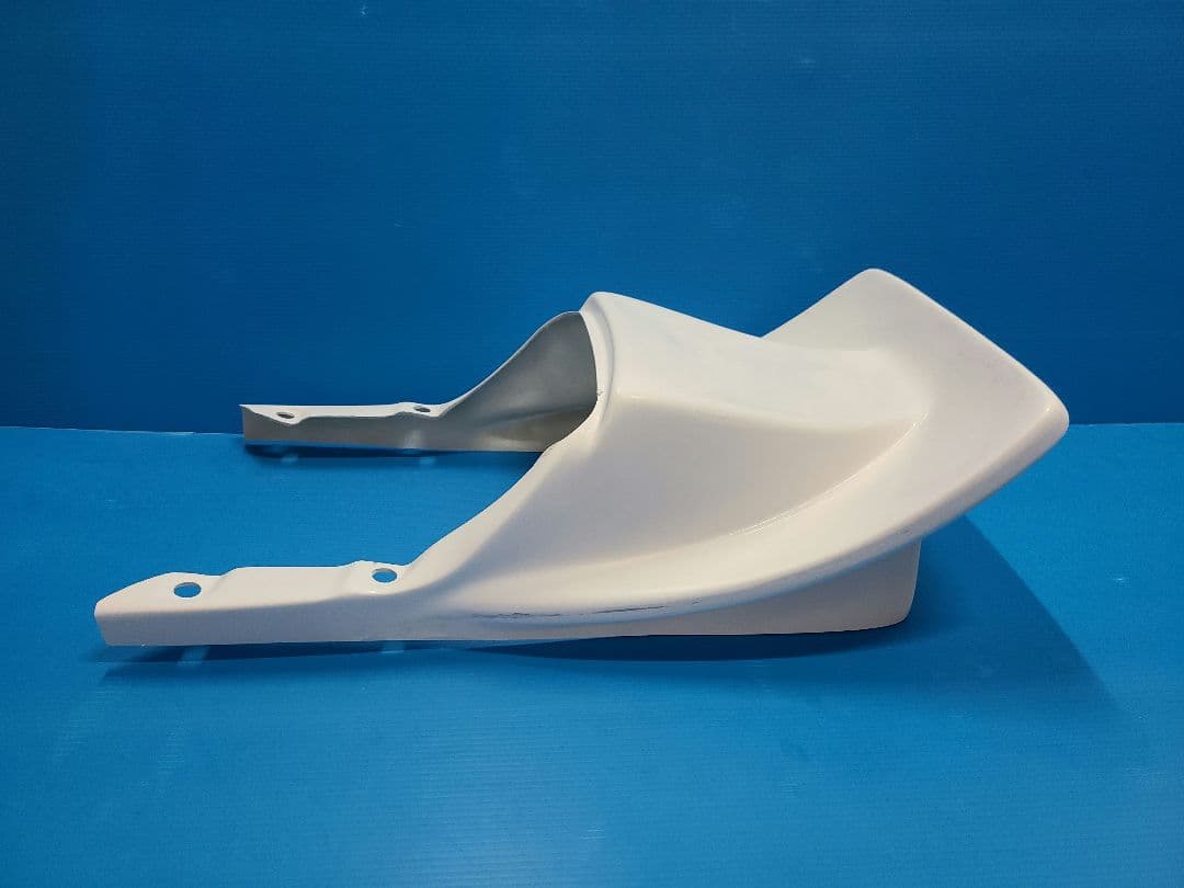 XJ400 XJ400D XJ400E テールカウル 新品