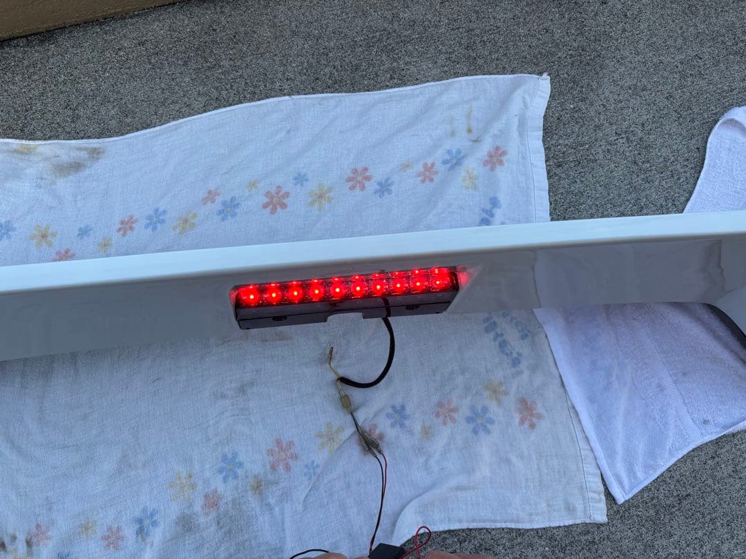 ワゴンR　パールホワイト リアスポイラー VALENTIハイマウント付き