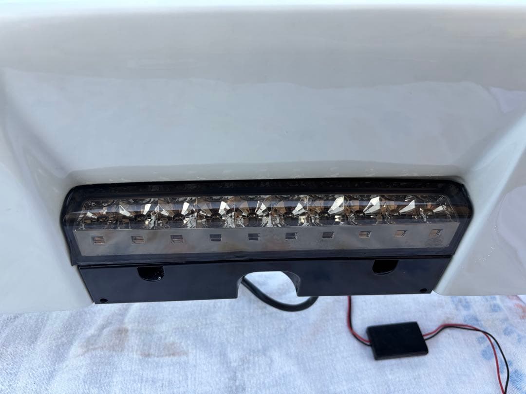 ワゴンR　パールホワイト リアスポイラー VALENTIハイマウント付き