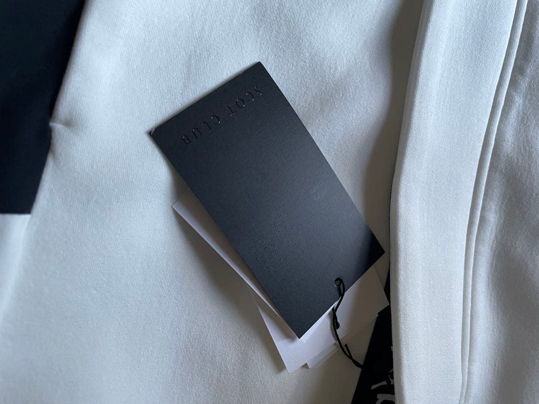 ヤマダヤ　Scotclub スコットクラブ　ベスト と花柄パンツ