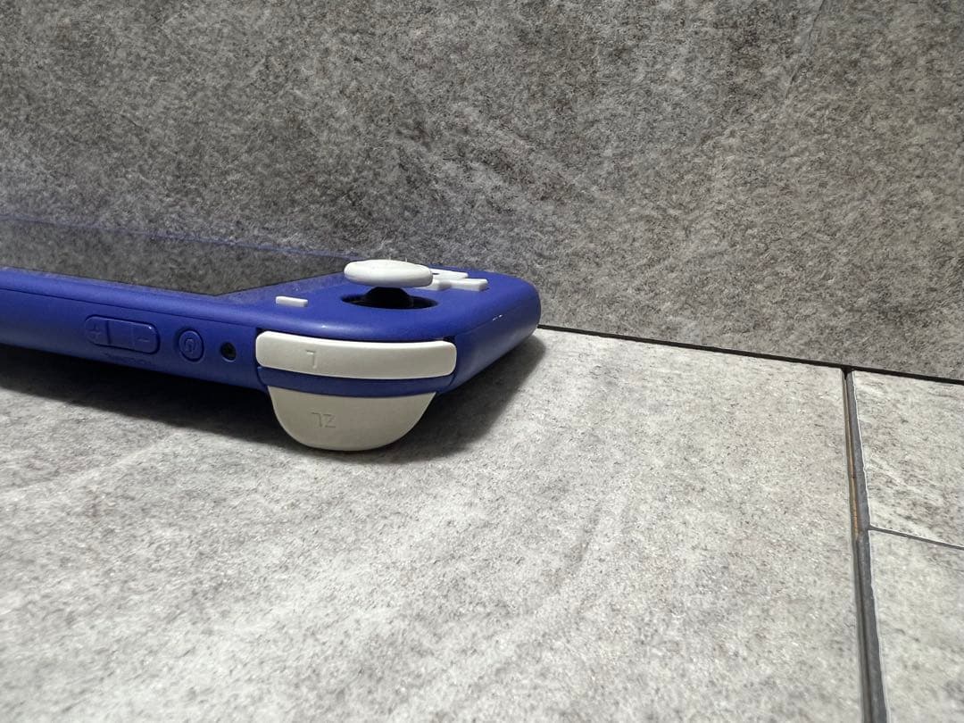 Nintendo Switch Lite 青　箱無し