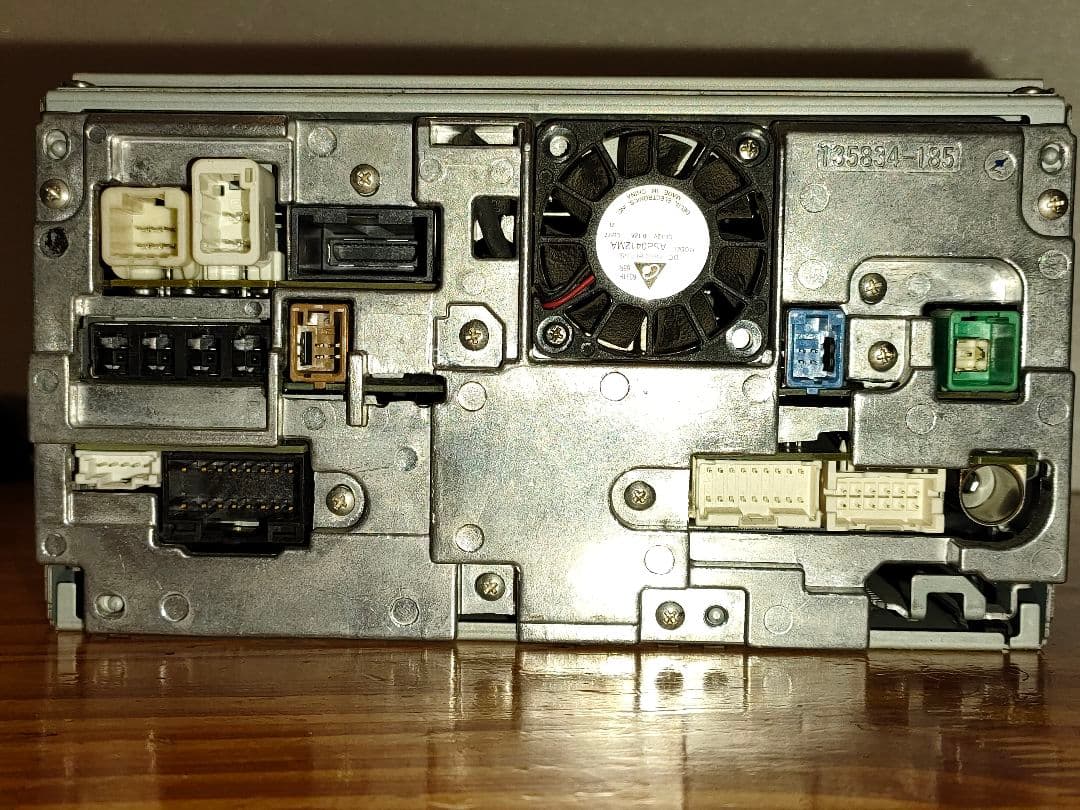 ECLIPSE　AVN -Z05iw カーナビ　7インチ