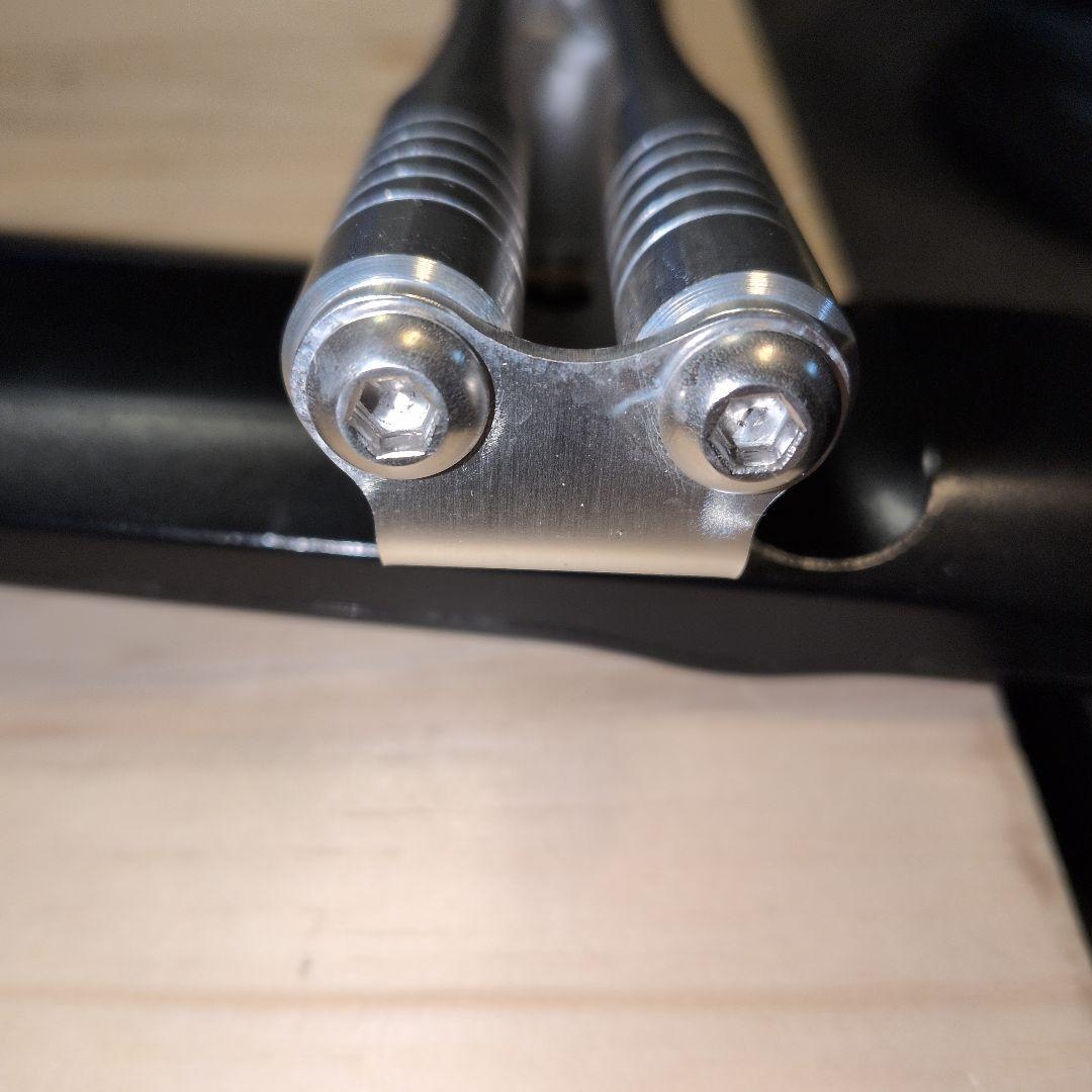 ARCHi PＭC ラジエーターサイドロックセット　シルバー　Z900RS