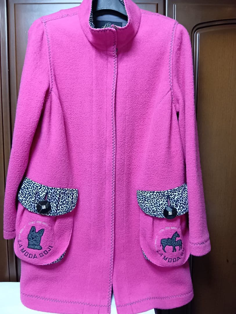 伊太利屋　LA MODA GOJI ピンクコート