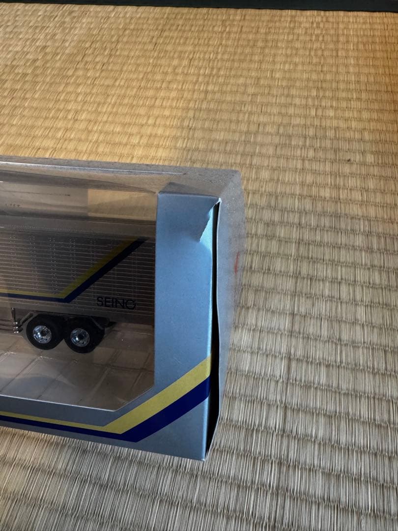 九州西濃運輸創立15周年記念 トレーラー ミニカー 非売品