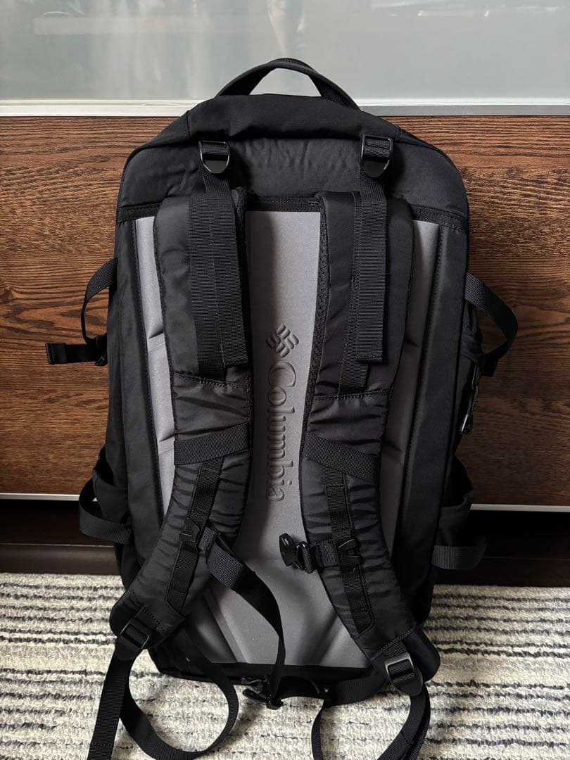 【新品同様】コロンビア ペッパーロック 36L バックパック PU8710