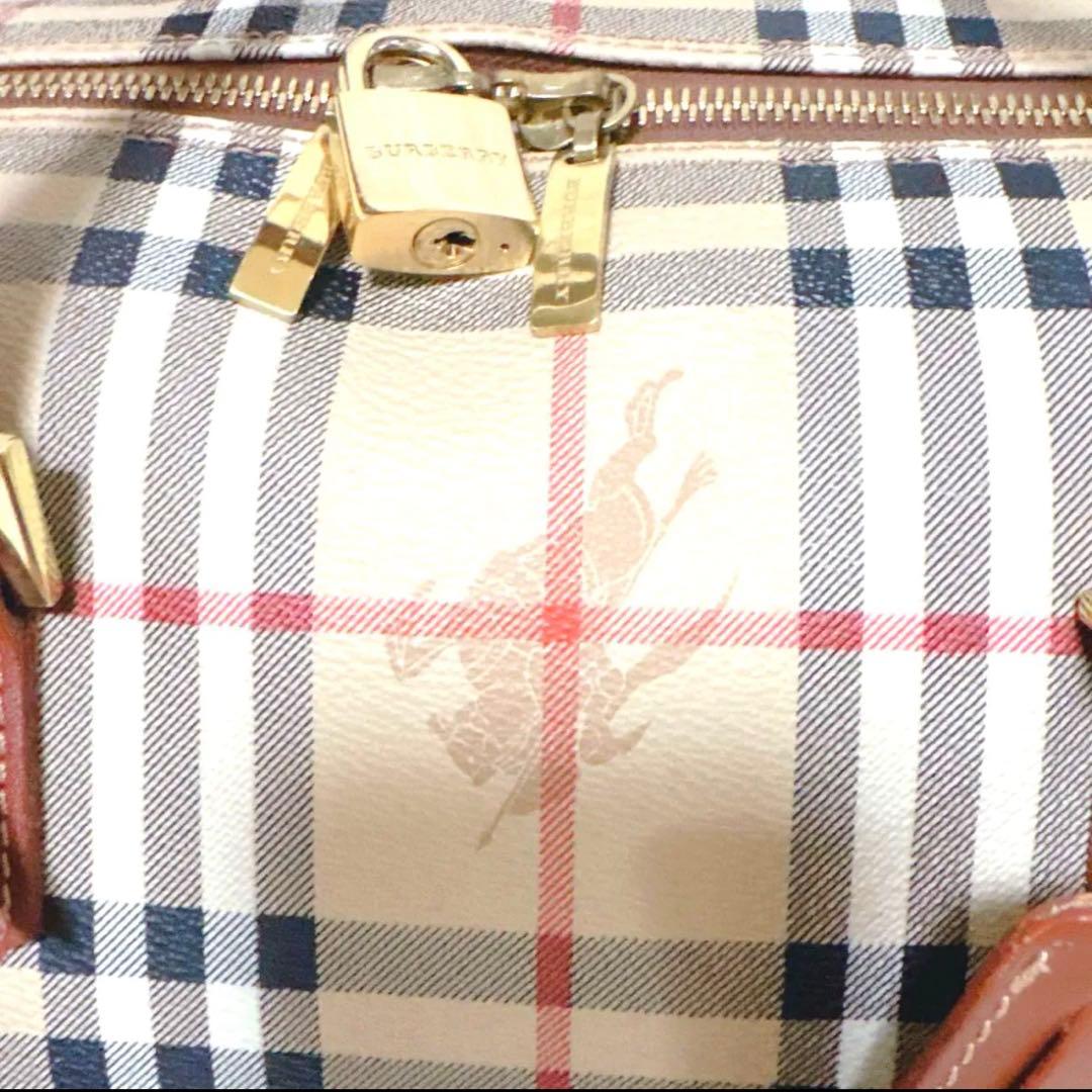 希少バーバリーロンドンノバチェックホースロゴレザー南京錠カギPVC大容量レア人気