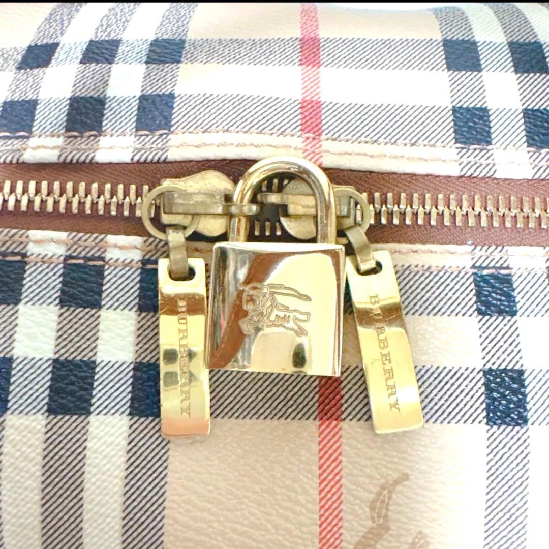 希少バーバリーロンドンノバチェックホースロゴレザー南京錠カギPVC大容量レア人気
