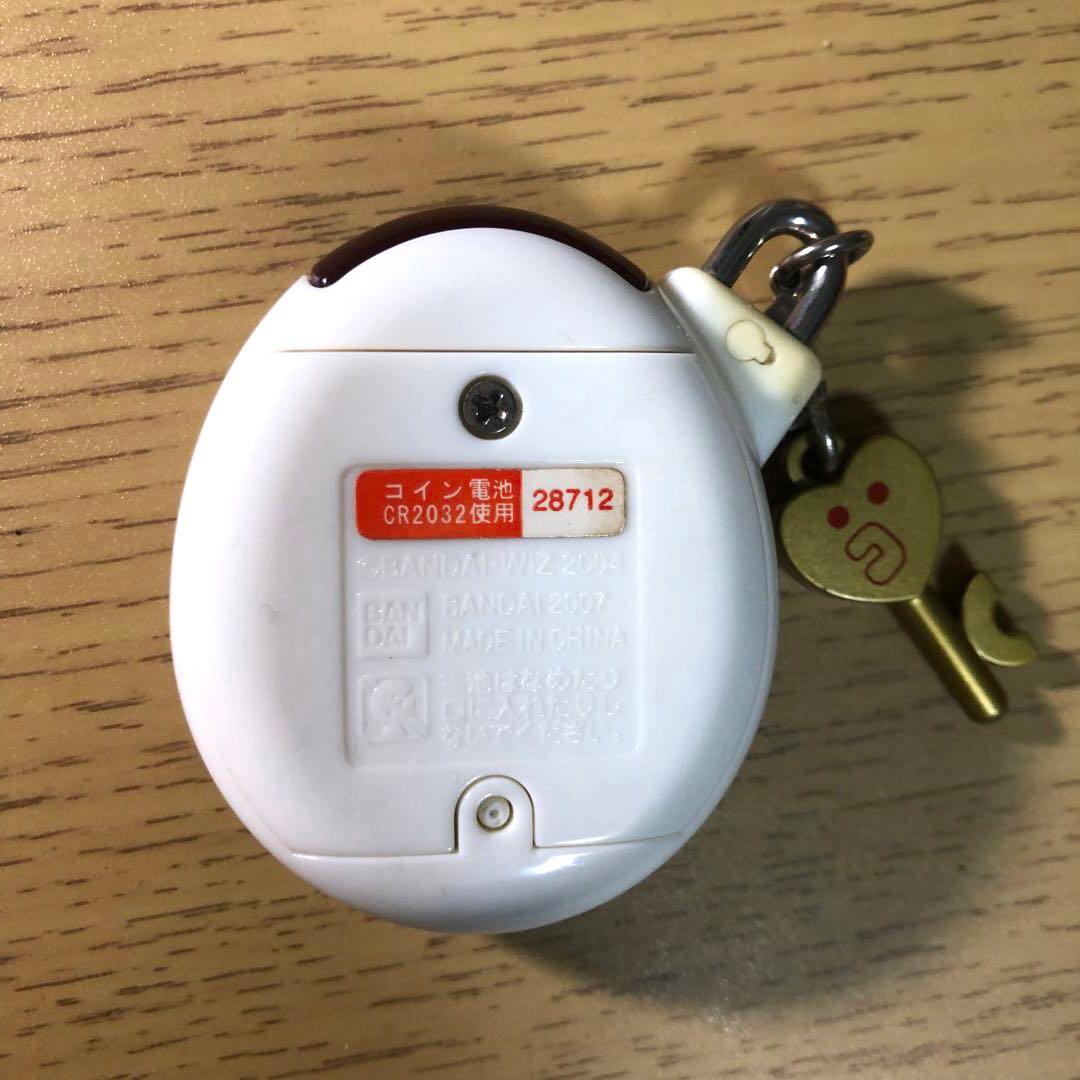 たまごっち　たまごっちデパート ふぁみりーイロイロたまごっちプラス　ケース 限定