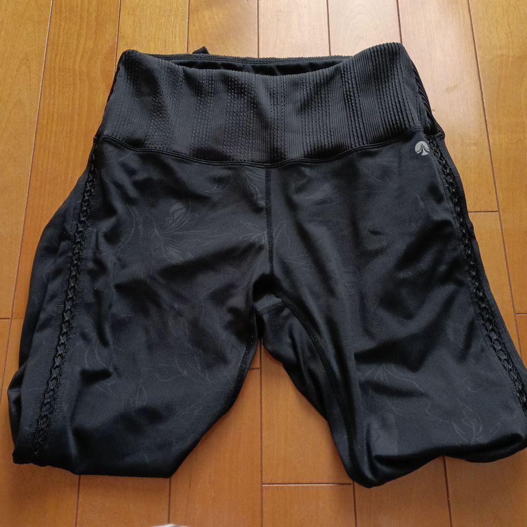 【 SUKALA 】バックフレアタンク＆エンボスリーフレギンス　M ブラック