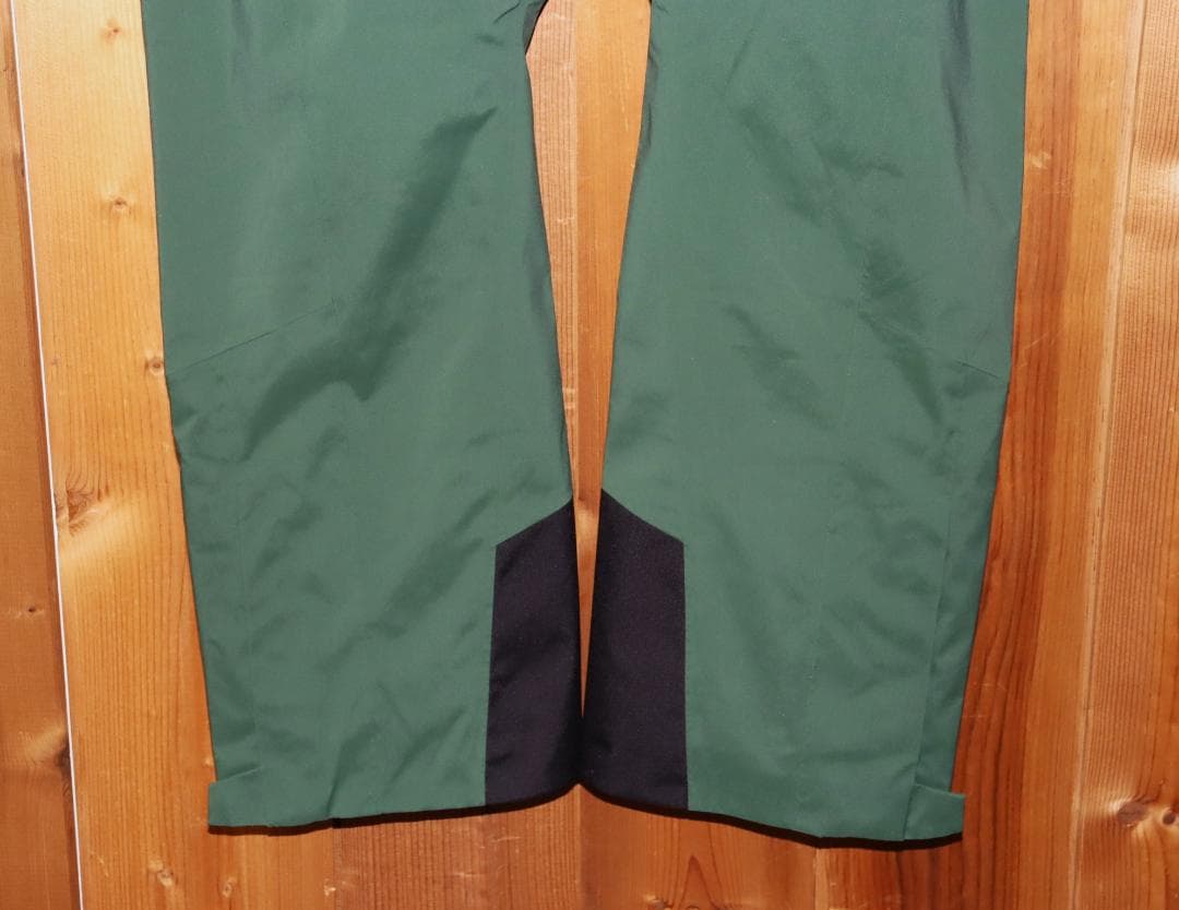 新品 ゴールドウイン G-エンジニアード 中綿 スキーパンツ (3/L) Ⓗ