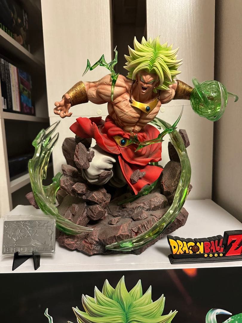 ドラゴンボール　ブロリー　ガレージキット　フィギュア