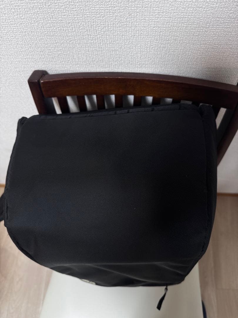 Incase ブラックバックパックICON