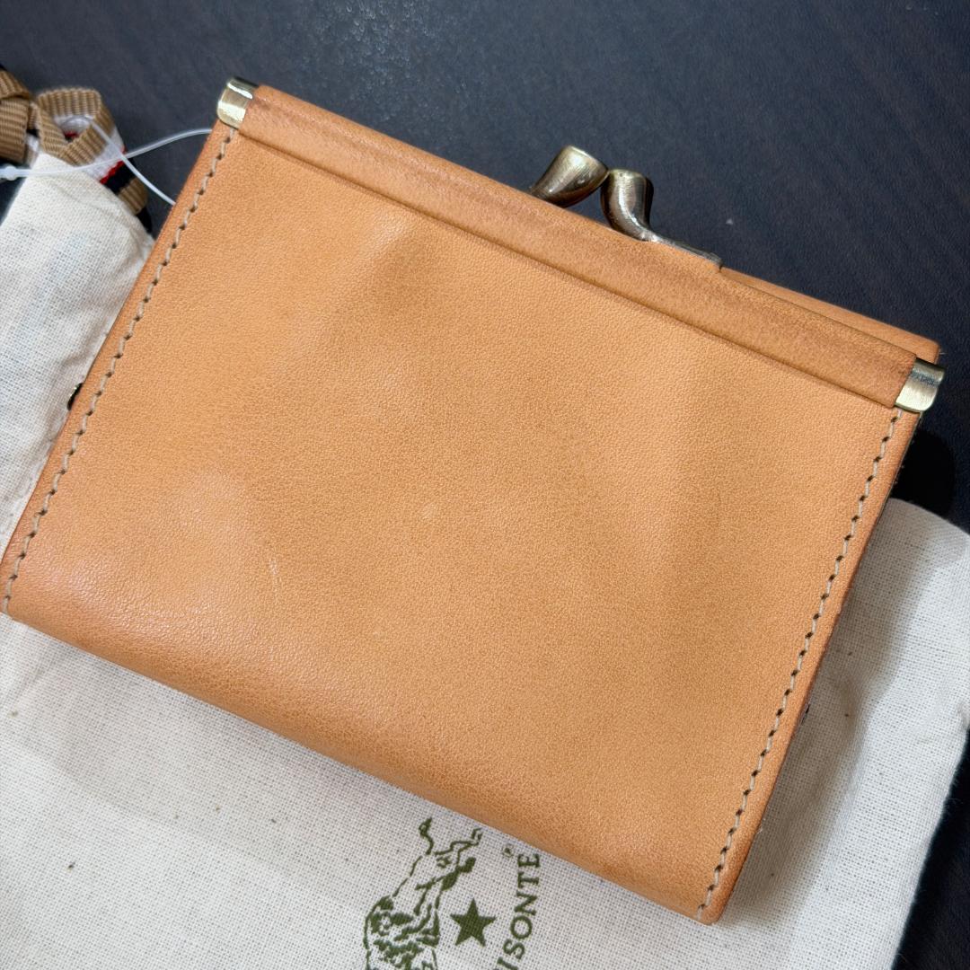 【新品未使用】イルビゾンテ 二つ折り がま口 財布 ヌメ ナチュラル