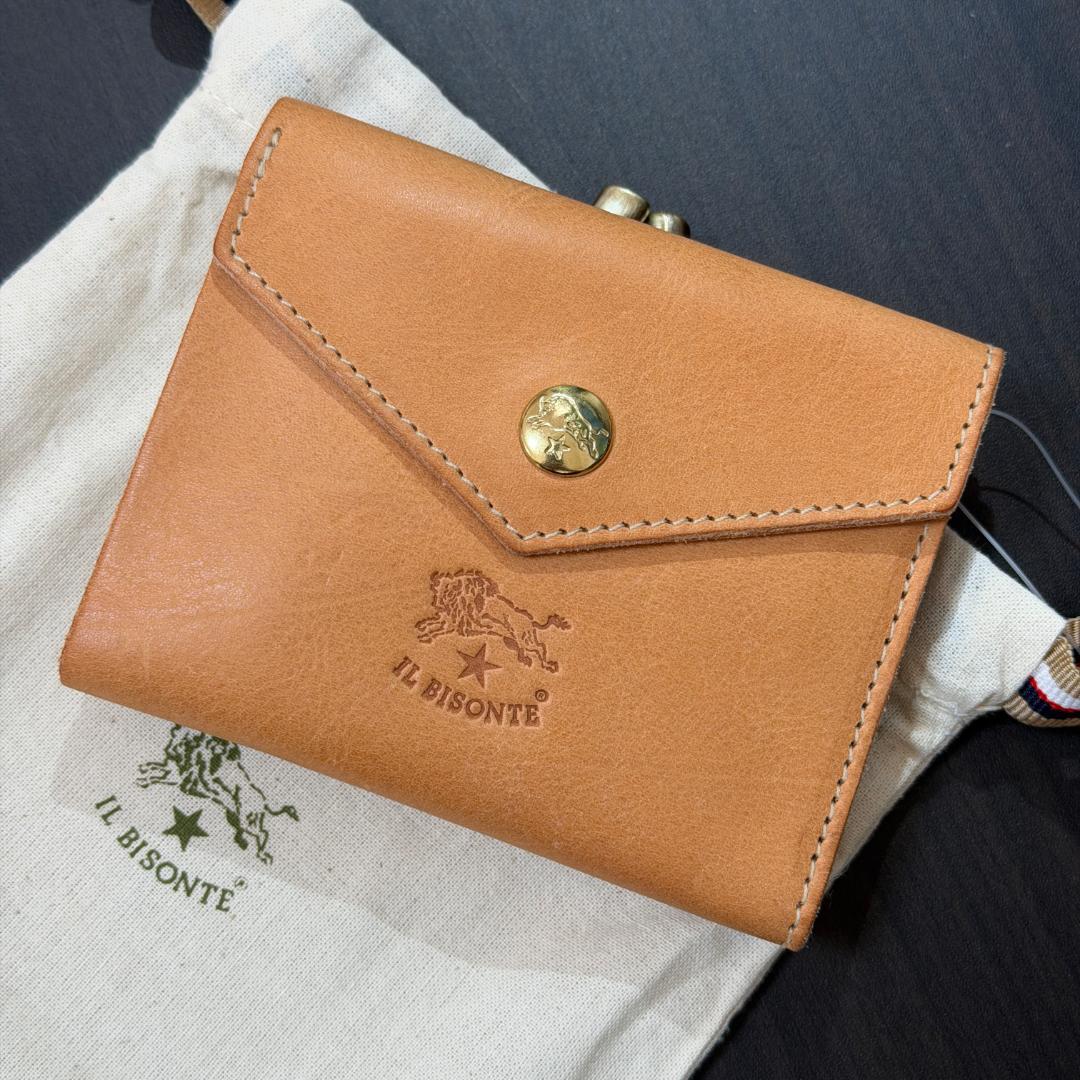 【新品未使用】イルビゾンテ 二つ折り がま口 財布 ヌメ ナチュラル