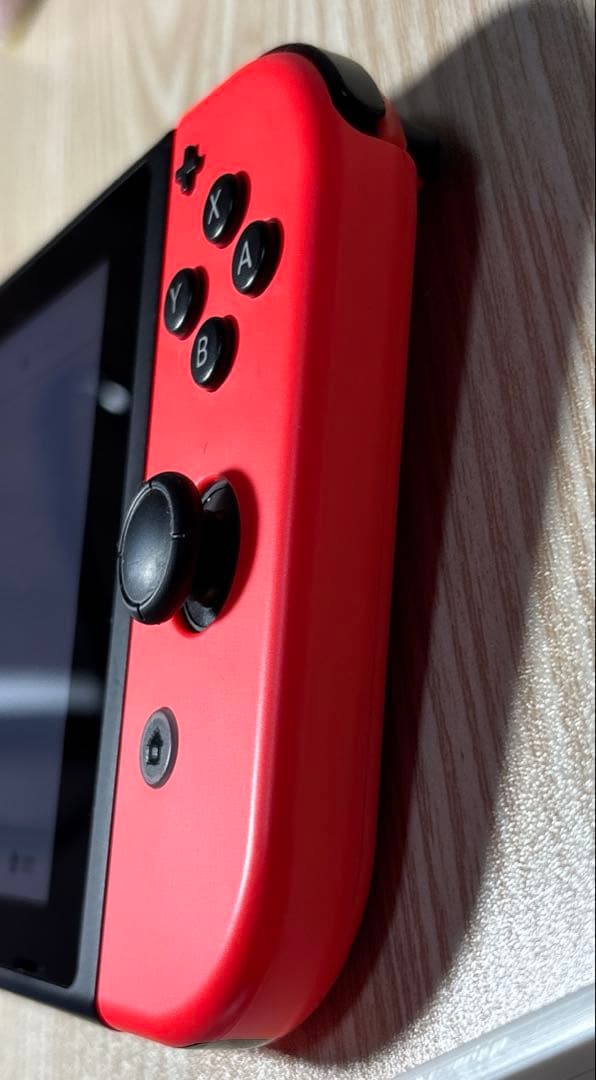 ほぼ未使用　Nintendo Switch 【完品】