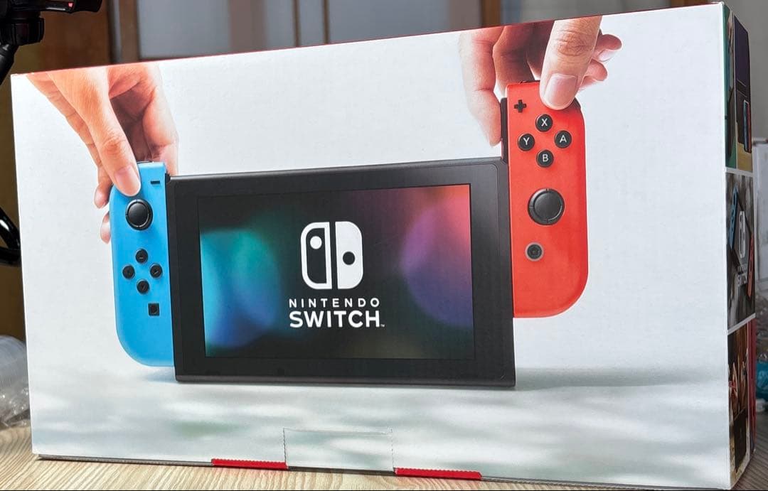 ほぼ未使用　Nintendo Switch 【完品】